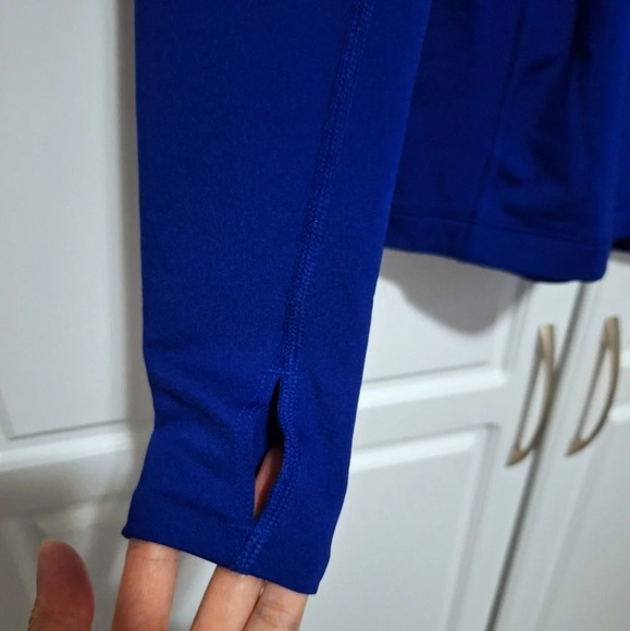 Nike Dri-Fit Womens Pull Over Hoodie Longsleeve Athletic Sporty Bodycon Stretch - Picture 4 of 12